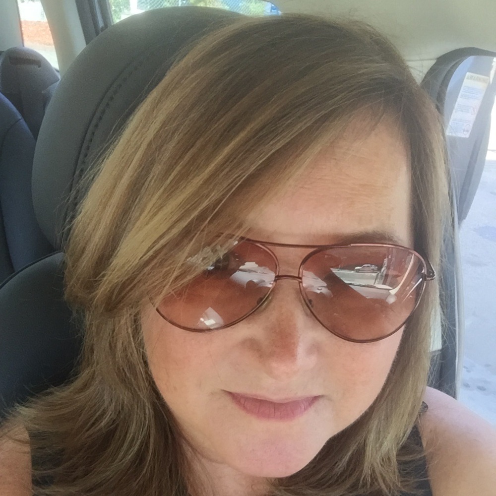 Meet your Posher, Miss Molly